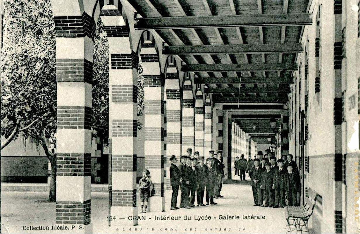 BG ca- 024- Lycee Lamoriciere- Interieur.jpg